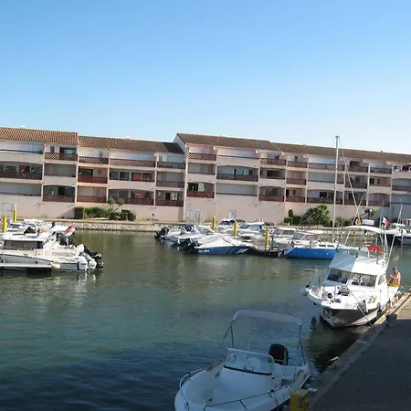 T2 Renove Avec Cabine, Piscine, Animaux Admis, Parking A 500m De La - Fr-1-106-49 Сен-Сиприен