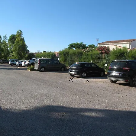 T2 Renove Avec Cabine, Piscine, Animaux Admis, Parking A 500m De La - Fr-1-106-49 Апартаменты